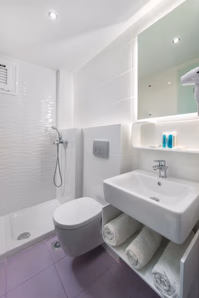 Double or Twin DELUXE SEA VIEW