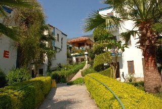 Yel Holiday Resort4