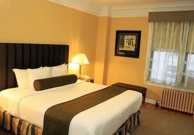SUITE ONE BEDROOM