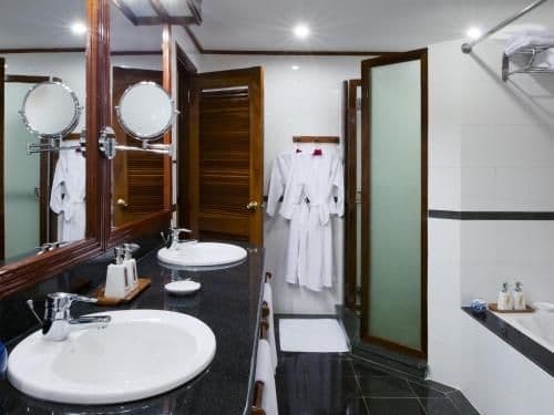 Suite Room