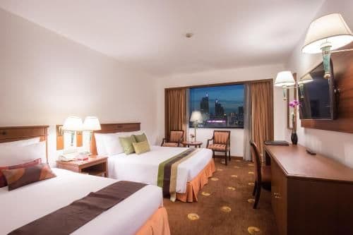 Deluxe Suite
