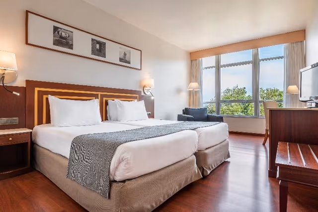 DOUBLE SEA VIEW