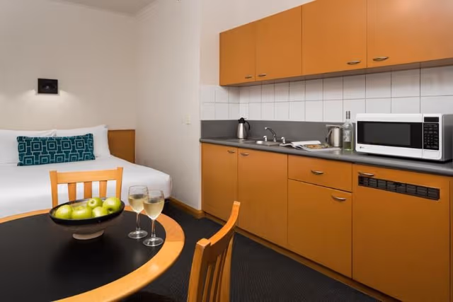 STUDIO TWO BEDS