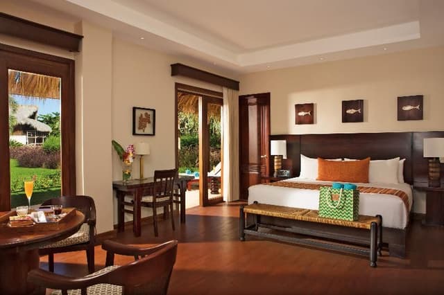 JUNIOR SUITE GARDEN VIEW
