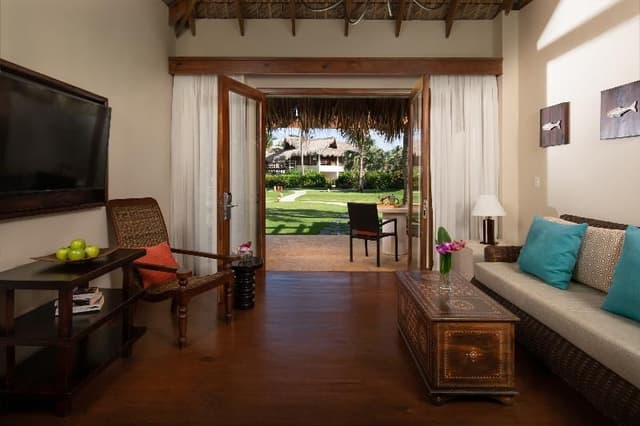 VILLA GARDEN VIEW
