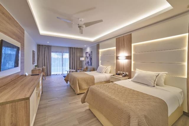 JUNIOR SUITE DELUXE