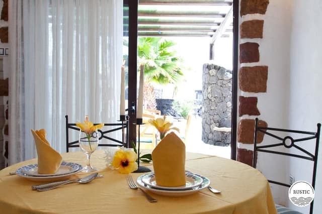 VILLA THREE BEDROOMS WITH PRIVATE POOL