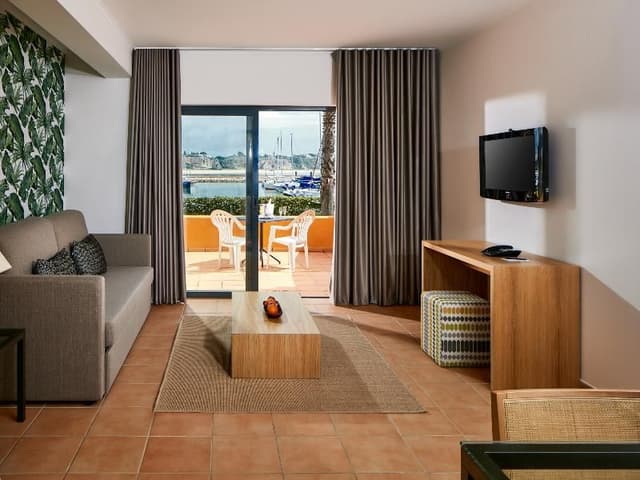APARTMENT STANDARD