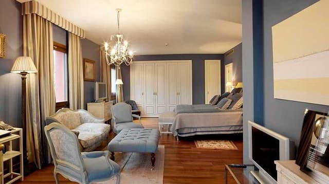 JUNIOR SUITE DELUXE