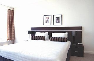 Meriton Serviced Apartments World Tower3