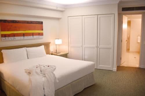 Raffles Suite