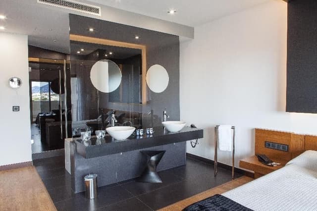 SUITE STANDARD