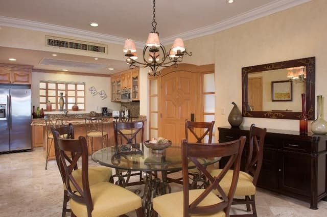 SUITE TWO BEDROOMS