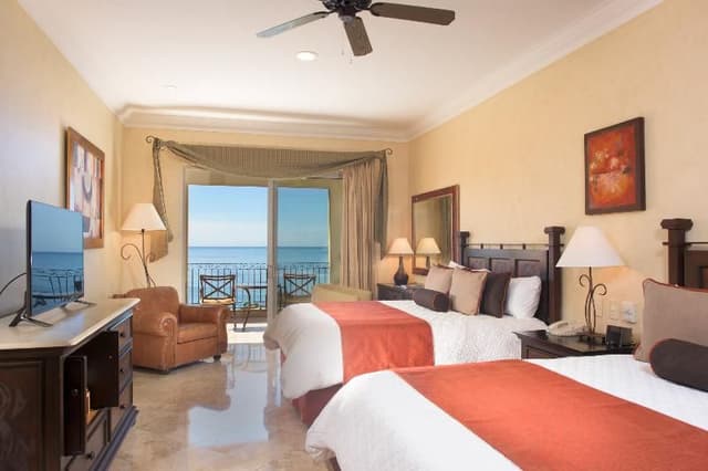 SUITE TWO BEDROOMS