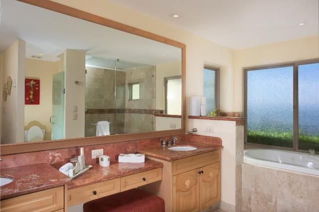SUITE OCEAN VIEW THREE BEDROOMS