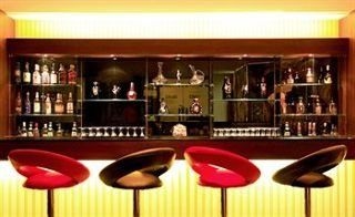 โรงแรมซีคลาวด์ (Seacloud Hotel)0