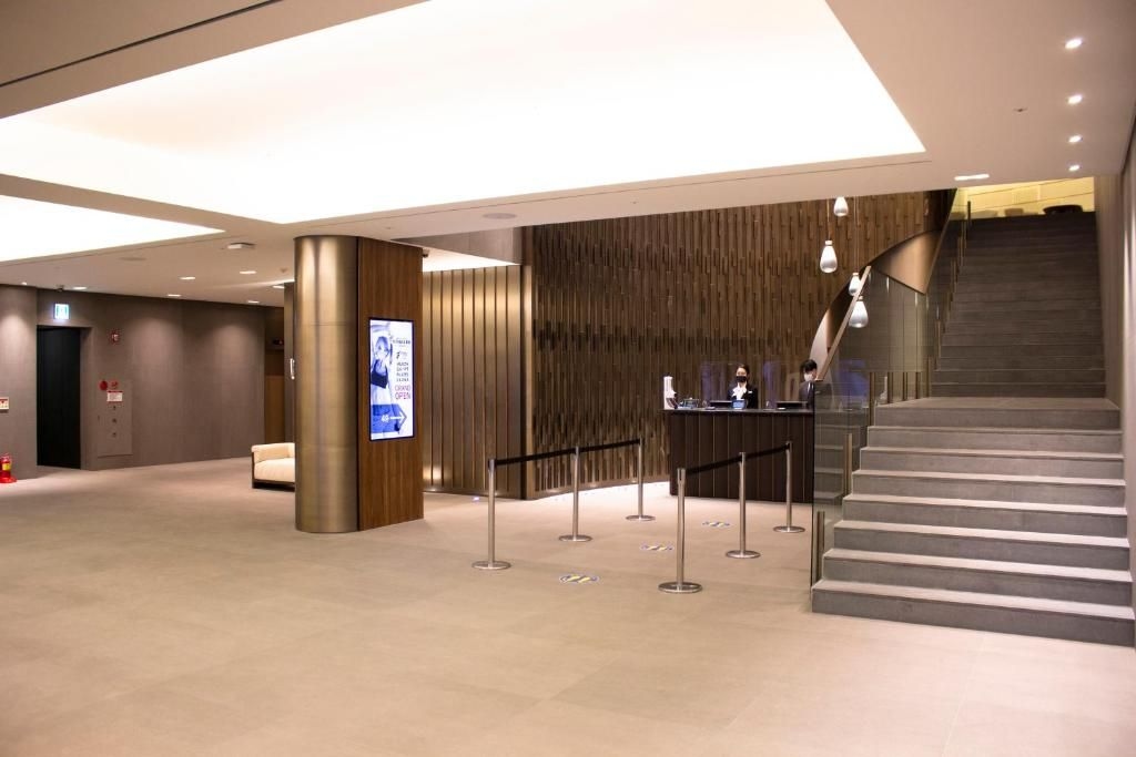 โรงแรมโคเรียนน่า (Koreana Hotel)1