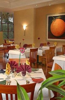 Holiday Inn & Suites Sawgrass Mills3