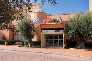 โฟร์พอยท์ส บายเชอราตัน เซียนา (Mercure Siena Degli Ulivi)0