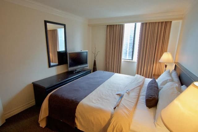 DOUBLE ONE BEDROOM