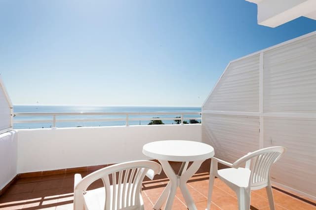 DOUBLE SEA VIEW