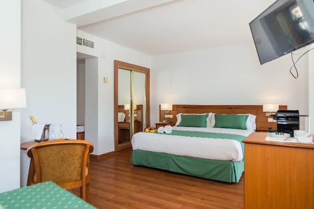 JUNIOR SUITE STANDARD