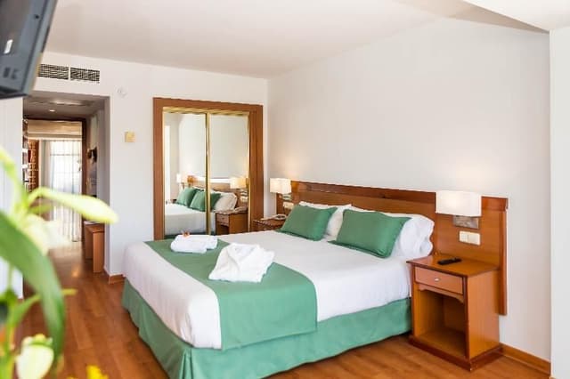 JUNIOR SUITE CAPACITY 3
