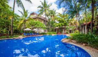 Settha Palace Hotel