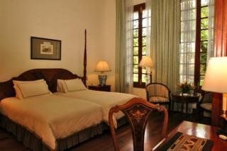 Settha Palace Hotel1