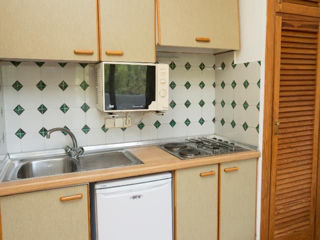 APARTMENT ECONOMY