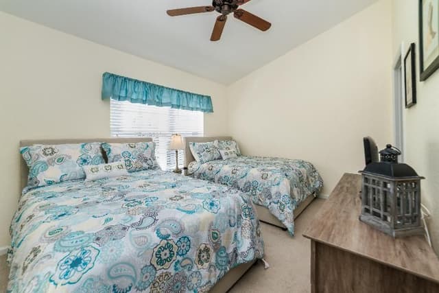 TOWNHOME THREE BEDROOMS