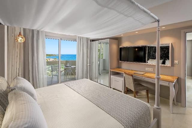 SUITE SEA VIEW