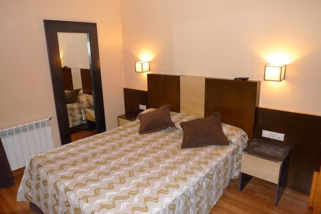 APARTMENT CAPACITY 6 TWO BEDROOMS