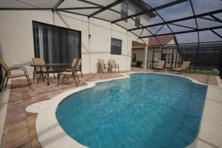 Disney Area Superior Deluxe with Gameroom4