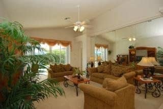 Disney Area Superior Deluxe with Gameroom Disney Area Superior Deluxe with Gameroom