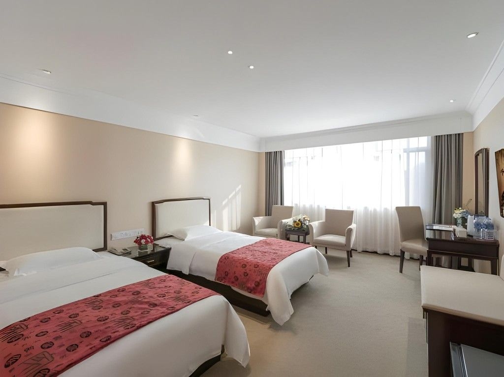 Bell Tower Hotel1