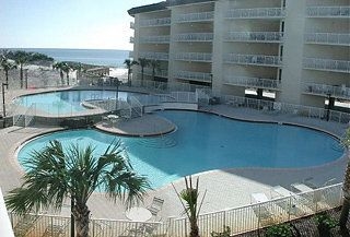 ResortQuest Rentals at Dunes of Seagrove4