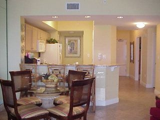 ResortQuest Rentals at Waters Edge Condominiums2