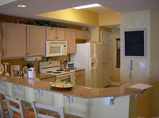 ResortQuest Rentals at Waters Edge Condominiums0