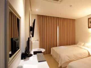 โรงแรมดง โซล โรงแรมดง โซล