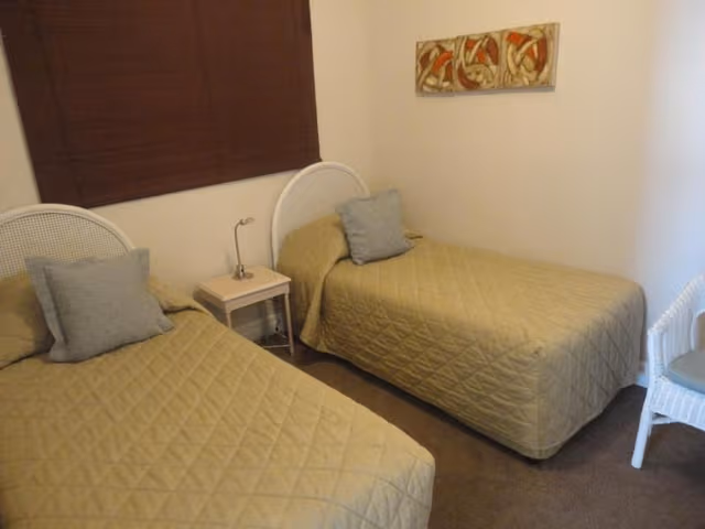 SUITE THREE BEDROOMS