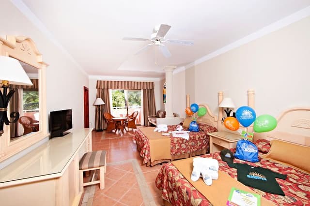 JUNIOR SUITE STANDARD