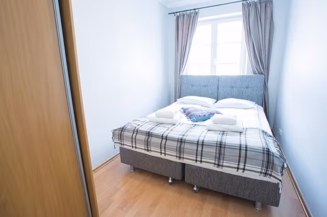 APARTMENT CAPACITY 4 TWO BEDROOMS