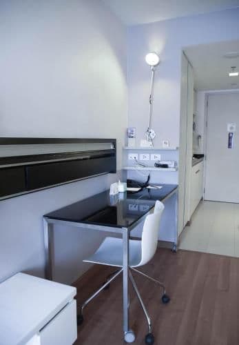 STUDIO EXECUTIVE