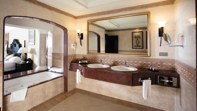 SUITE SEA VIEW