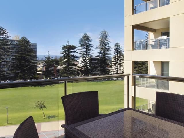 APARTMENT TWO BEDROOMS