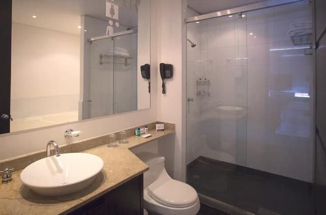 SUITE BUSINESS