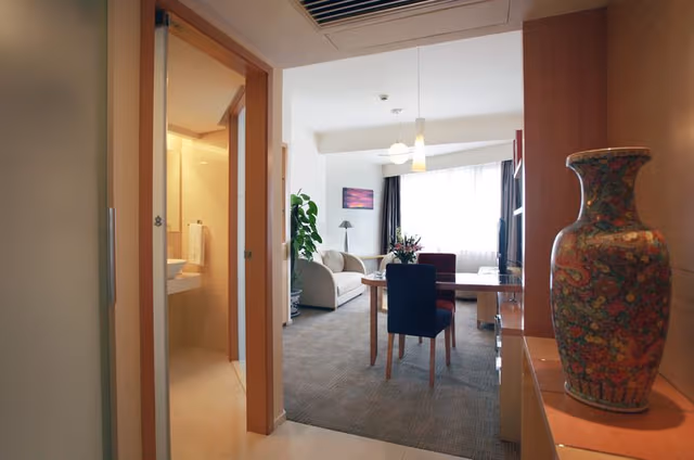 SUITE EXECUTIVE