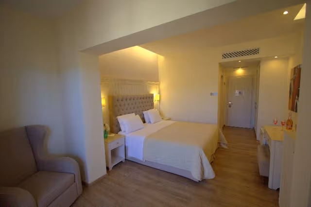 JUNIOR SUITE GARDEN VIEW CAPACITY 2