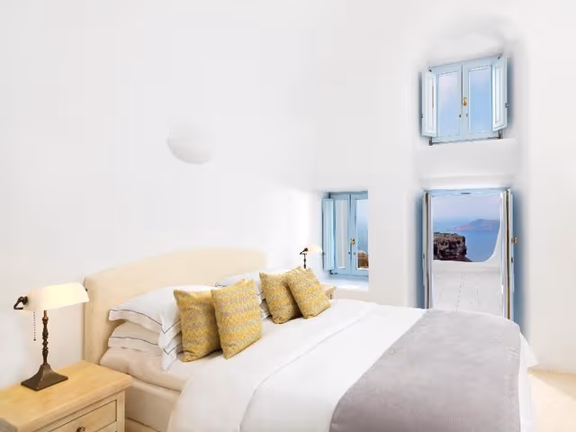SUITE WITH PRIVATE POOL